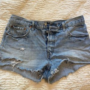 Vintage high waisted Levi 501 shorts